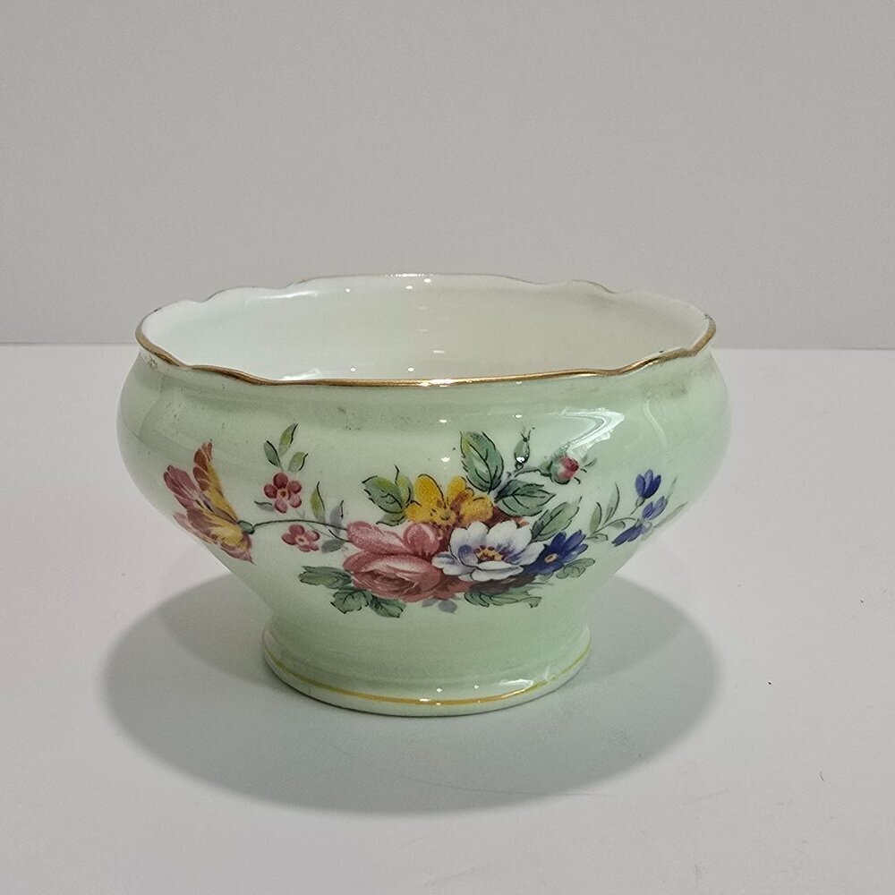 Aynsley - Vintage Bone China Sugar Bowl with Floral Design​​